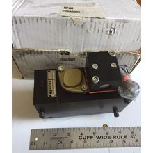 NEW ROSS 2158A5902 CONTROLS SOLENOID VALVE 30-150PSIG 200-240V 0-300DEG F,BH