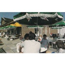 7 Seven Up Fizzy Drink Umbrella Cafe Wicksteed Park Northampton 1970s Postcard