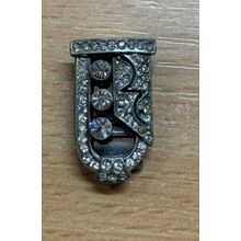 VINTAGE MARCASITE CLEAR STONES METAL BROOCH 7 GRAMS 2.5cm-TALL 1.75cm-WIDE (P3)