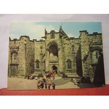 SCOTTISH NATIONAL WAR MEMORIAL, EDINBURGH CASTLE, SCOTLAND. unused postcard =