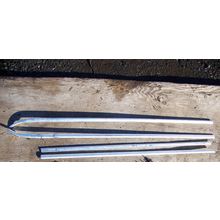 1977 CHRYSLER NEWPORT 4D SEDAN DOOR WINDOW GLASS EDGE TRIM & CLIPS OEM
