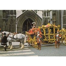 London Lord Mayors Coach in 1970s Procession Postcard