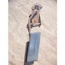 1970 PLYMOUTH FURY GAS ACCELERATOR PEDAL ASSEMBLY OEM
