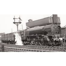 LNER 4-6-2- Pacific Class 60129 Guy Mannering Train Photo