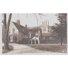 West Gate Wnichester Hampshire Postcard (QHAM343)