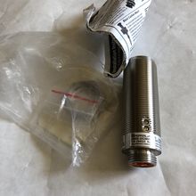 NEW PEPPERL & FUCHS nmb8-30gm85-us-nfe-v93,094025 PROXIMITY SWITCH INDUCTIVe ,Cf