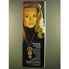 1974 Sarah Coventry Jewelry Ad - Lynda Day George