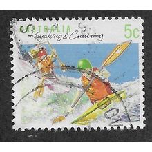 AUS 1989 5c 'SPORTS - KAYAKING AND CANOEING' (PERF 13.5) FINE USED (EBID67-297)