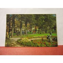 LORD STREET and GARDENS, SOUTHPORT, LANCASHIRE unused postcard c.1970 =