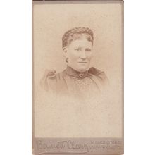 VICT. CDV PHOTO -LADY WITH PLAITED HAIR STYLE. BROOCH BY BENNETT CLARK,WOLVERHAM