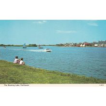 Children Watching Speedboats at Boating Lake Fairhaven Lancs 1970s Postcard