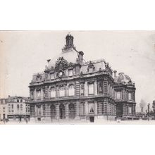 EC930 TOURCOING - L'HOTEL DE VILLE . LL PRINTED POSTCARD
