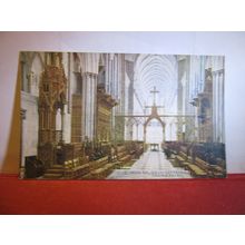 CHOIR AND NAVE, SALISBURY CATHEDRAL, WILTSHIRE unused antique postcard =