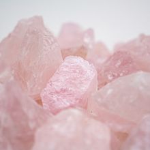 Rough Rose Quartz | Madagascar | Packs[ ]