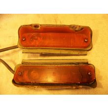 1964 CHRYSLER 300 FRONT AMBER TURN SIGNAL MARKER LIGHT ASSEMBLIES HOUSING LENS