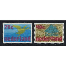 Netherlands Duck Bird Reclamation and Urbanisation 2v 1976 MNH SG#1252-1253