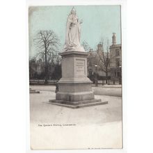 The Queen Victoria Statue Leamington Spa Postcard Warwickshire