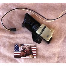 Volvo 9152856 Fuel Gas Door Latch Lock Release Solenoid +Wiring Plug Pigtail S70