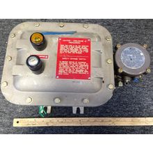 ADALOET XJF 060806N4 HAZARDOUS PRESSURE SWITCH,1950-0-2F DWYER 1950,AA