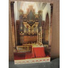 GREAT YARMOUTH PARISH CHURCH, NORFOLK .. unused postcard by Jarrold =