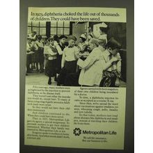 1971 Metropolitan Life Insurance Ad - Diphtheria Choked