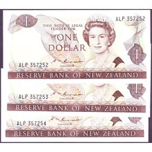 1985 - 1989 New Zealand Banknote 1 Dollar x 3 Russell Run of 3