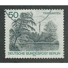 BERLIN - 1976 50pf 'BERLIN VIEWS - TIERGARTEN ' FINE USED (EBID42-356)