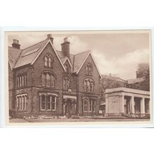 Public Library and War Memorial Colne Postcard Lancashire CLE48