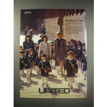 1990 United Airlines Ad - All buttoned up in Seoul