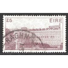 IRELAND 1982: ARCHITECTURE DEFINITIVES - £5 USED (G5)