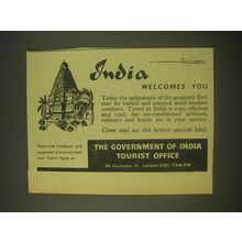 1958 India Tourism Ad - India welcomes you