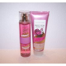 Bath & Body Works Sweet Petal Pound Cake 2 Piece Set - Cream & Fragrance Mist