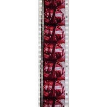 Pulp Fiction. Pk VXM - d083E. 1 STRIP OF 5 - 35MM FILM CELLS PK VXM