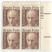 ERNIE PYLE 16 cent 4 stamp BLOCK ( 1972 )