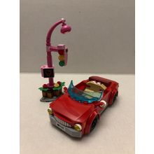 Loose BLDR Hello Kitty 4'' Car Brick Set and Hello Kitty Traffic Light