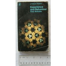 1968 Experience and Behaviour by Peter McKeller, Pelican A925