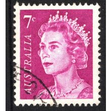 AUSTRALIA 1971: QUEEN ELIZABETH II DEFINITIVES - 7c PURPLE USED (G2)