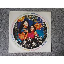DaYeene – Around The World(12FAZE8) 1992 (12" Single)