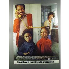 1982 Bell Telephone Ad - Reach Out