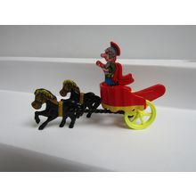 Kinder Surprise Toy 2001 K01 - 44 Roman Chariot
