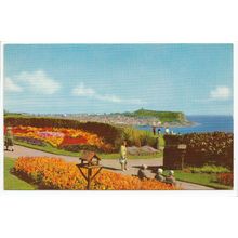 Gardens and South Bay Scarborough Yorkshire Postcard 0298