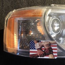 Land Rover LR2 Headlight Adaptive BI-XENON HID Right OEM LR057307