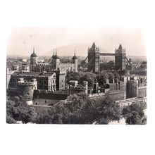 THE TOWER & TOWER BRIDGE vintage unused postcard Ministry of Works 1950/60s RP #
