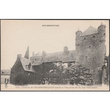 Vue Prise de la Cour Intérieure, Château de Chambord, c.1910 - Béguin CPA