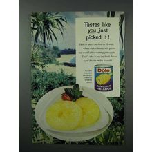 1960 Dole Hawaiian Pineapple Ad - Like You Picked It