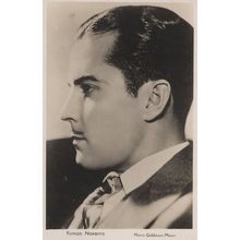 Raman Novarro Official MGM Film Actor Vintage Photo Postcard