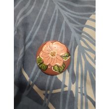womens vintage wooden hand painted brooch