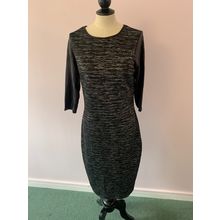 VINTAGE ATMOSPHERE UK SIZE 14 LADIES BLACK WITH WHITE LONG EVENING DRESS (P8)