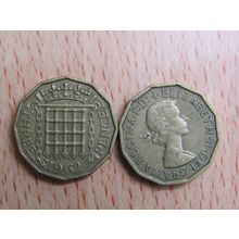 GB 1962 Elizabeth II Brass Threepence 3d Coin