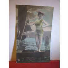 BATHING BEAUTY, BATHING COSTUME unused antique postcard =